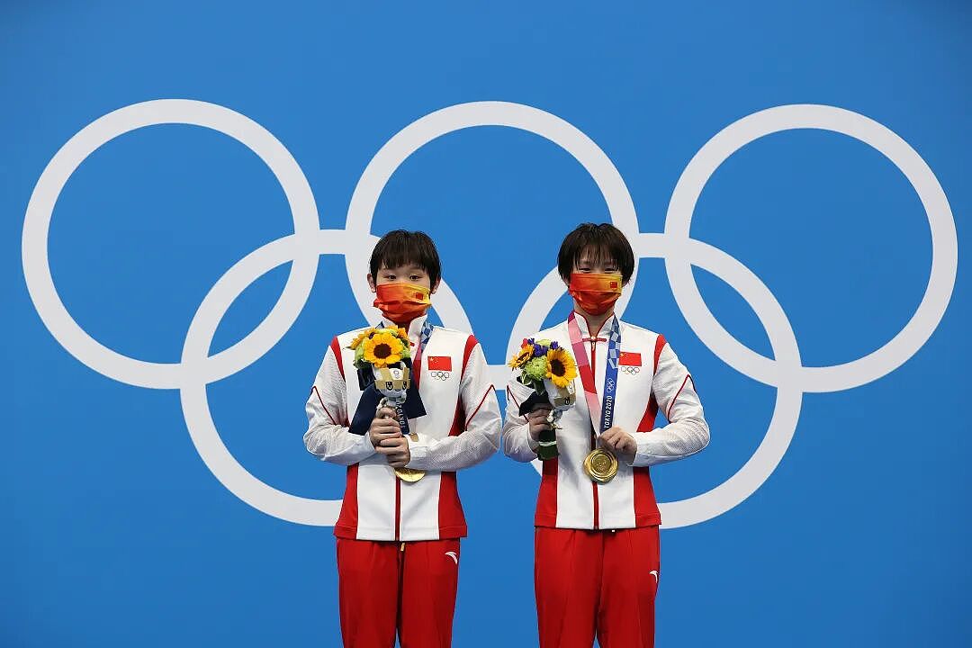 太突然!21岁奥运冠军宣布退役,曾搭档陈芋汐获金牌;13岁横空出世,一段可爱采访圈粉无数(组图) - 4