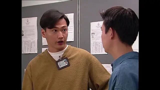 62岁前TVB当家小生再婚,赞现任妻子贤惠,坦言与前妻婚姻不圆满(组图) - 1