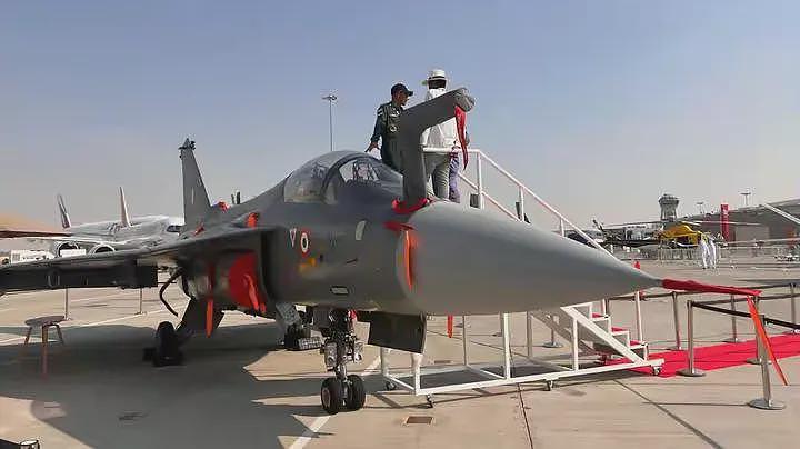 什么叫“谜之自信”？印空军上校竟称“光辉”是全球最安全战斗机（组图） - 4