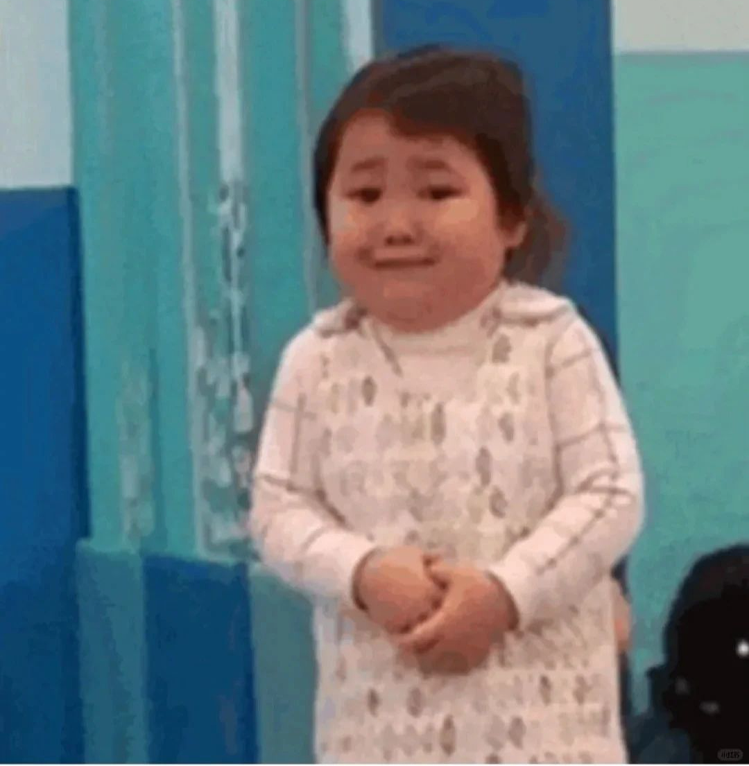 【爆笑】“把陌生人错认成朋友发了一个月自拍后...”哈哈哈哈哈太抓马了（组图） - 1