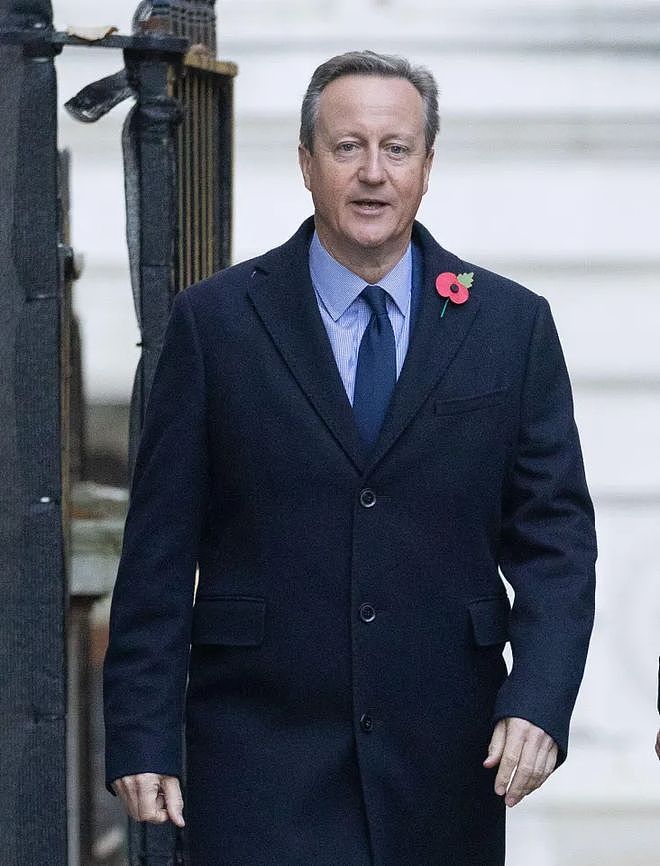 59岁英国前首相卡梅伦自曝，曾患前列腺癌，庆幸被妻子敦促做检查（组图） - 1