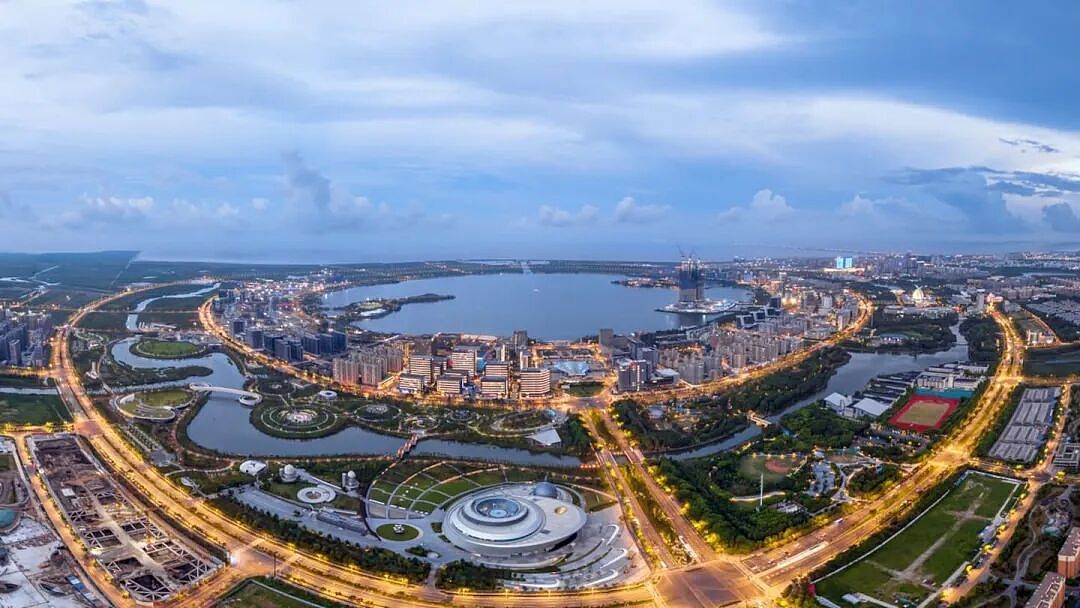 新西兰人去中国三线城市，“发现自己瞬间变土豪”，饭局账单让他破防（组图） - 9