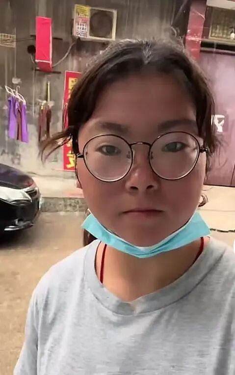 【情感】“00后”硬核女孩捆钢筋5年，日薪320元，指纹被磨掉，背后的真相让全网破防（组图） - 7