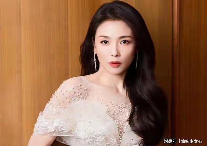 替夫还债被说“戏子来钱快”刘涛谈及前男友瞬间落泪，他至今未娶（组图） - 3