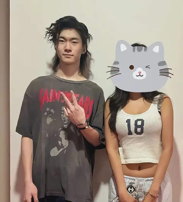 网传张亮儿子留学闯大祸！和女同学恋爱致怀孕，还被扒出关注伪娘（组图） - 5