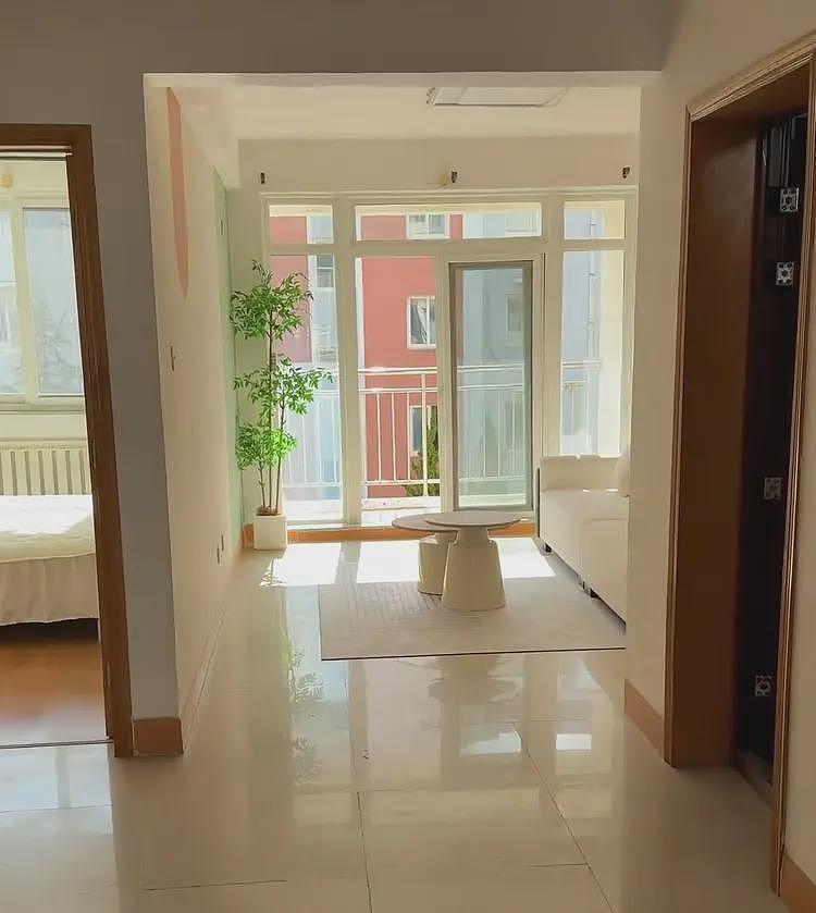 女子称丈夫花8万元网购70平海景房,当地仍有多套起拍价1万的房型在售,中介:在乳山几万元能买房很正常(组图) - 2