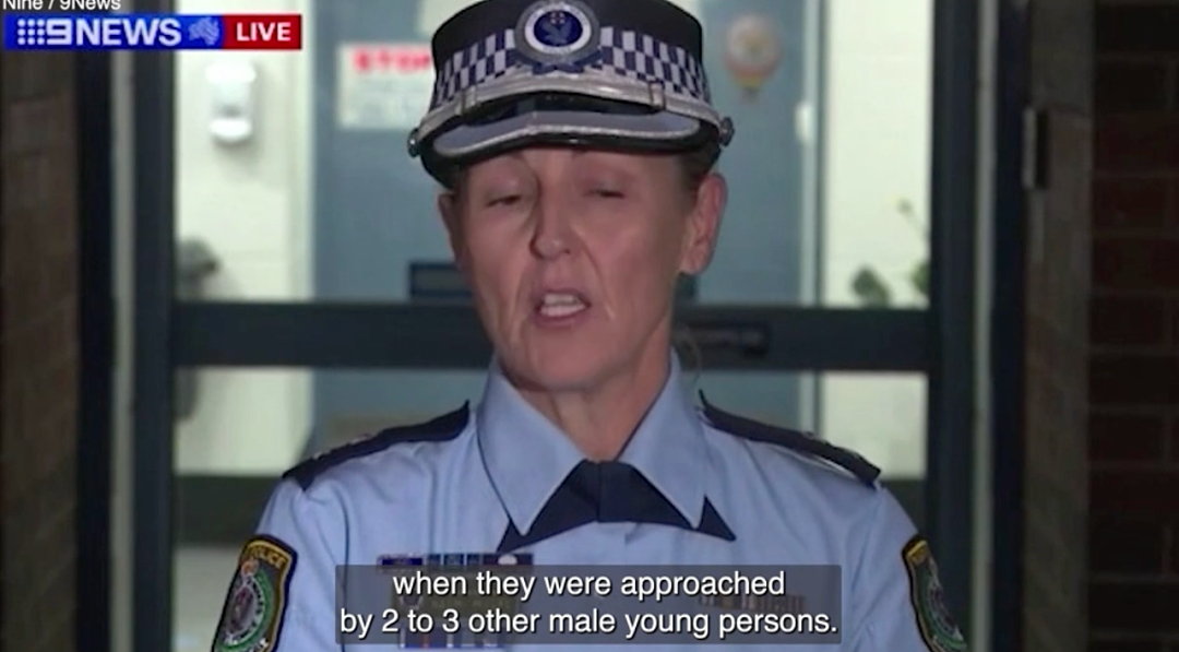 悉尼穿着校服男孩被刺身亡!女友悲痛发声(组图) - 6