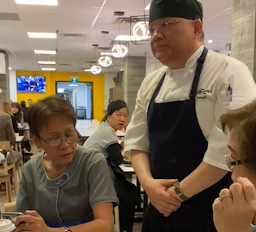 新西兰女子收到神秘快递后身亡，曾在华人网店下单，老板背景被扒（组图） - 8