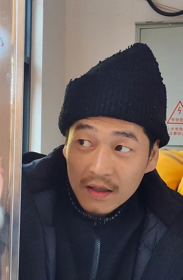 荒野求生13名选手进入决赛赛区,“老中医”鞋垫藏细线出局(组图) - 5