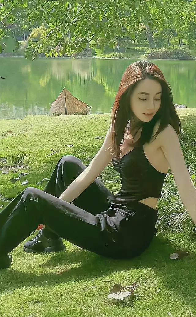 真相了!迪丽热巴自爆减肥秘诀,揭露了内娱对女演员“恶心”的一面(组图) - 6