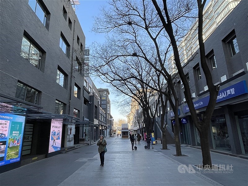 直陈经济问题及GDP灌水,中国学者高善文离职(图) - 1