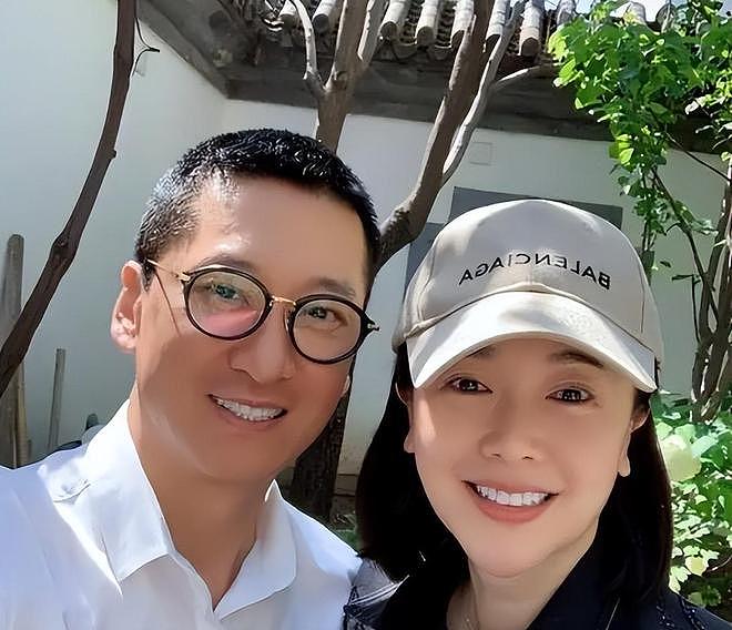 拍戏强硬舌吻、肇事逃逸、动手打人,周杰的标签到底哪些是真的?(组图) - 11