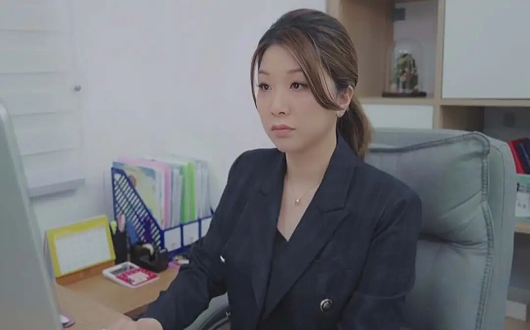 香港女星宣布再度离婚，坦言情绪低落痛哭了好几场（组图） - 3