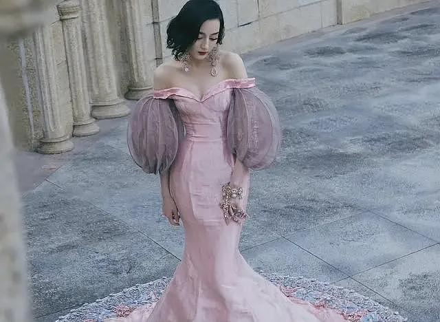 真相了!迪丽热巴自爆减肥秘诀,揭露了内娱对女演员“恶心”的一面(组图) - 9