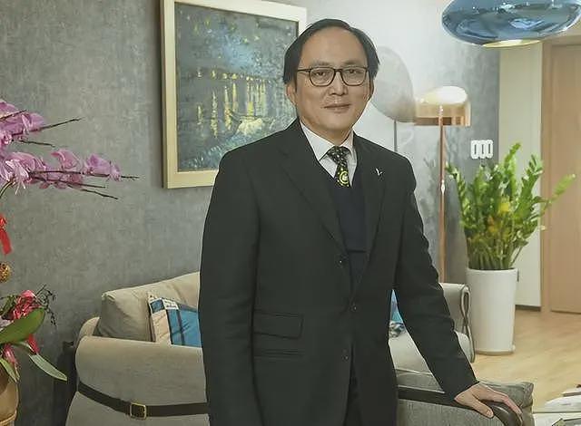 霍英东最宠的儿子霍文逊:不是嫡出却光耀霍家门楣,不输大房三子(组图) - 7