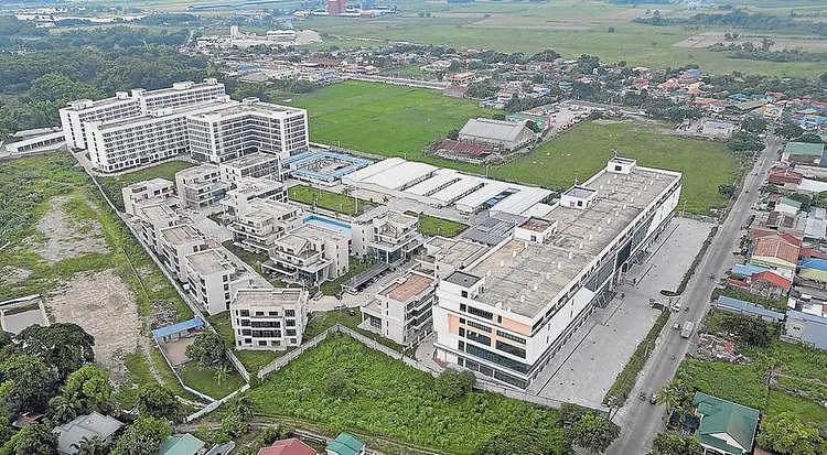 诈骗园区长这样，大亨豪宅有奥运规格泳池（组图） - 1