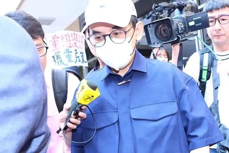 持有多部未成年少女性影像，男艺人道歉（组图） - 2