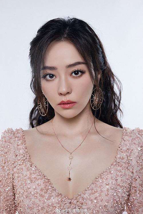 钱再多有什么用?41岁张靓颖的现状,给所有中年女性提了个醒(组图) - 25