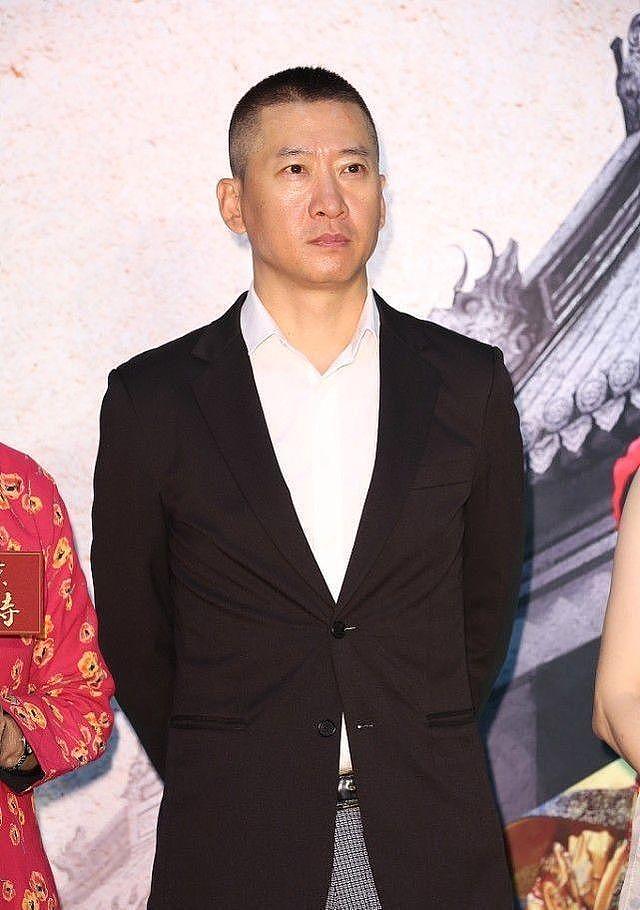 拍戏强硬舌吻、肇事逃逸、动手打人,周杰的标签到底哪些是真的?(组图) - 12