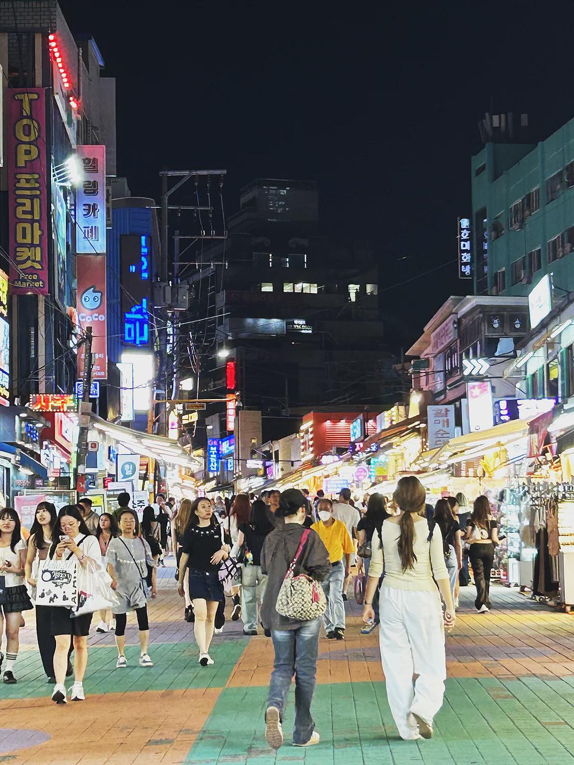 赴日航班取消量激增56%!中国游客正转向韩国(图) - 1