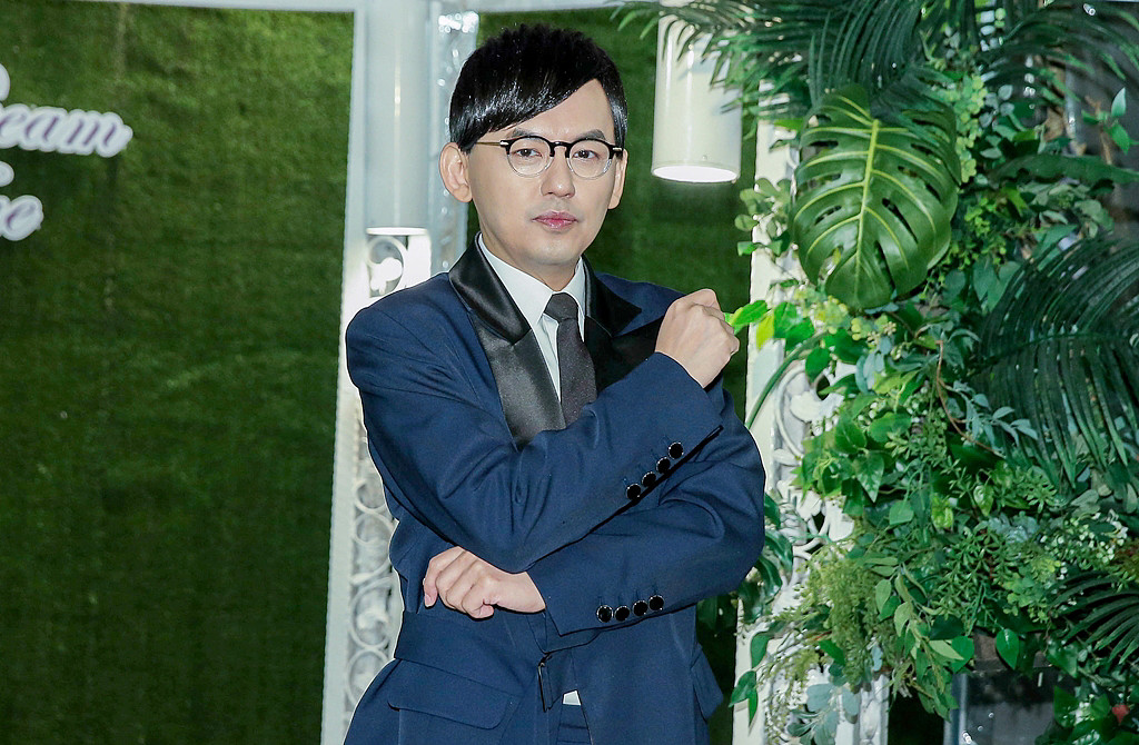 黄子佼涉“创意私房案”，律师发声：与被害人全数和解（视频/组图） - 1