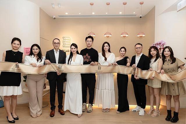 高钧贤老婆公司股价暴涨六倍，身家超27亿还被传停牌（组图） - 2