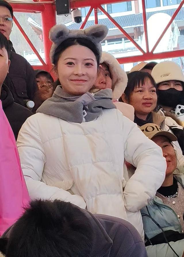 荒野求生13名选手进入决赛赛区,“老中医”鞋垫藏细线出局(组图) - 2