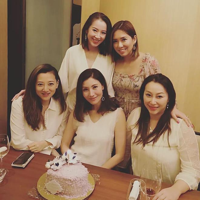 李嘉欣嫁豪门17年秀恩爱，老公熬成老头！每月200万“豪门低保”（组图） - 53