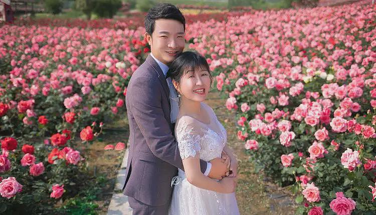 49岁“女流氓诗人”宣布绝经,却治好了20w网友的焦虑(组图) - 24