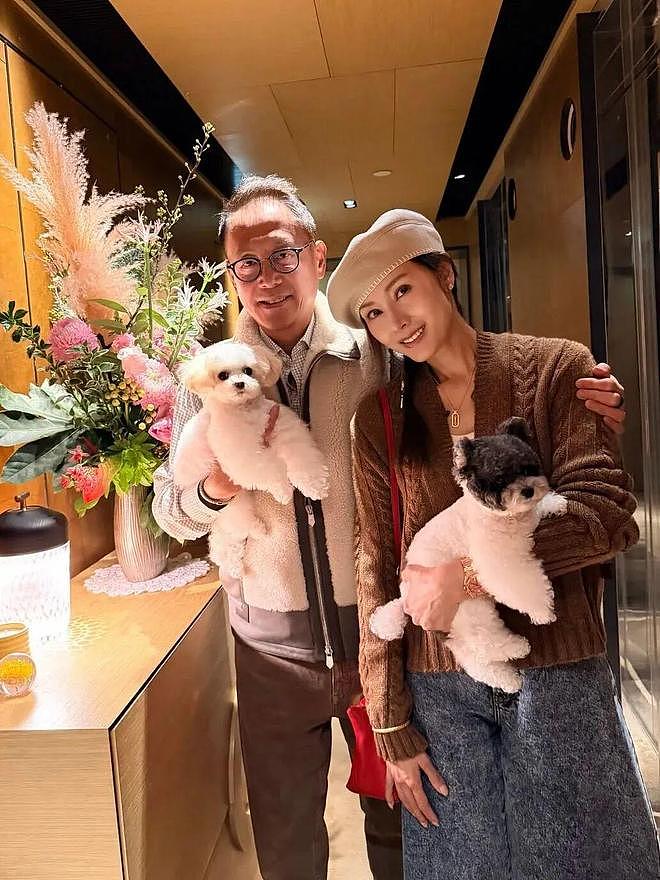 李嘉欣嫁豪门17年秀恩爱，老公熬成老头！每月200万“豪门低保”（组图） - 2
