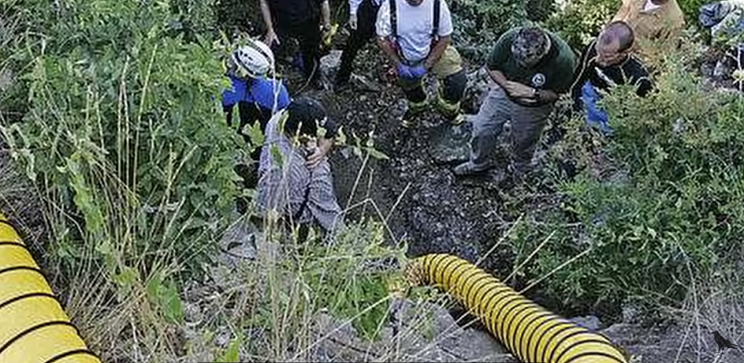 最恐怖“死亡洞穴”溺毙事件？4人排队潜入山洞水道，第1人找错路尸体堵住出口致全军覆没（组图） - 15