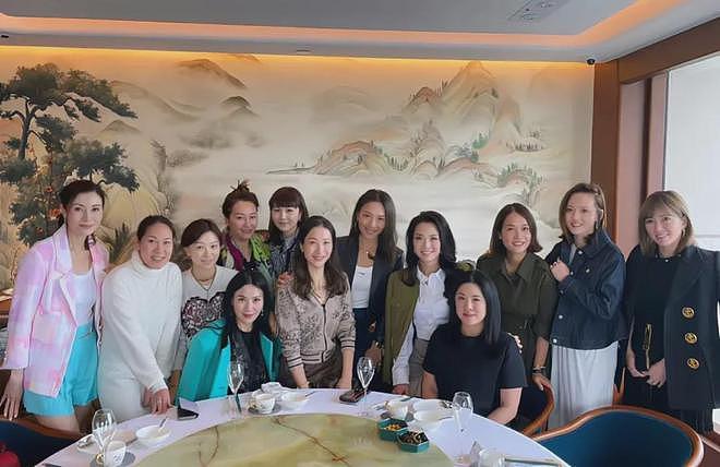 李嘉欣嫁豪门17年秀恩爱，老公熬成老头！每月200万“豪门低保”（组图） - 42