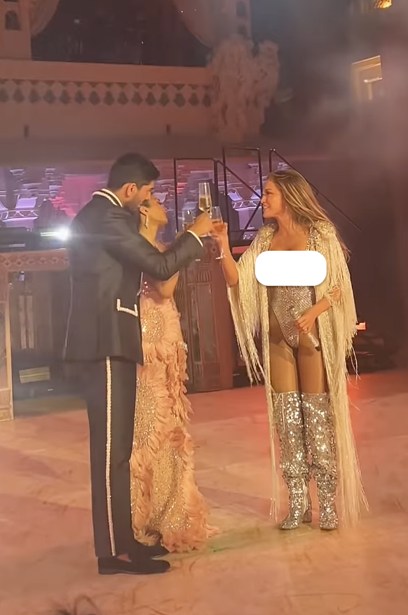 印度又一世纪婚礼!制药大佬联姻科技大亨,J-LO表演日薪200万美元(组图) - 19