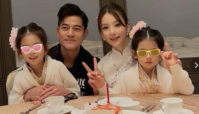 方媛庆小女儿满月，近照曝光又瘦又美，郭富城大方回应是否生四胎（组图） - 13
