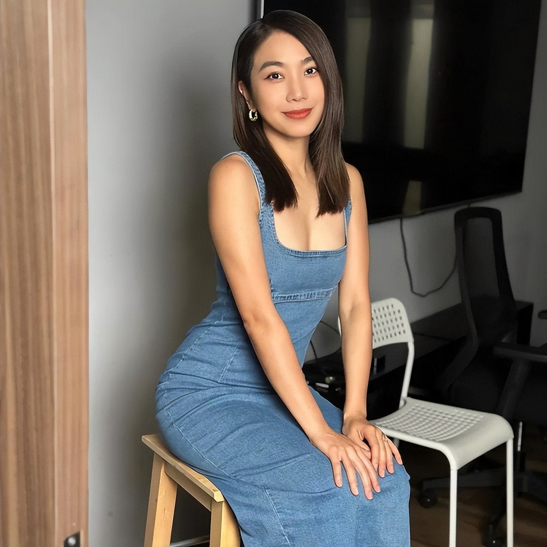 香港知名女星赴美发展，因工作不顺抑郁症复发，曾因失恋三度自杀（组图） - 4