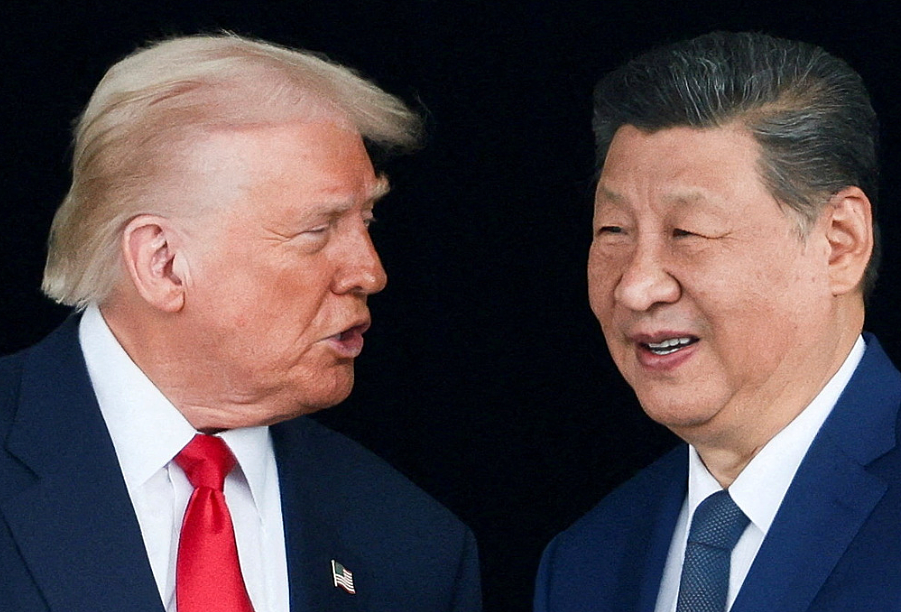 习近平罕见主动致电特朗普引发舆论关注，外媒：深夜通话显示中国的焦虑（组图） - 1