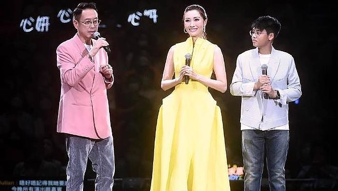李嘉欣嫁豪门17年秀恩爱，老公熬成老头！每月200万“豪门低保”（组图） - 23