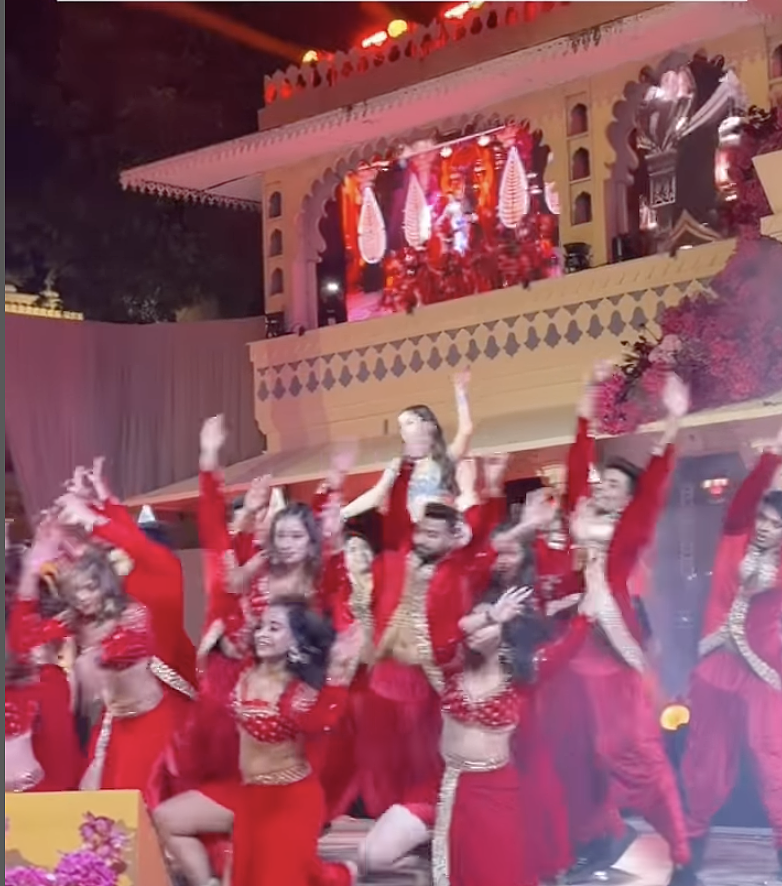 印度又一世纪婚礼!制药大佬联姻科技大亨,J-LO表演日薪200万美元(组图) - 23