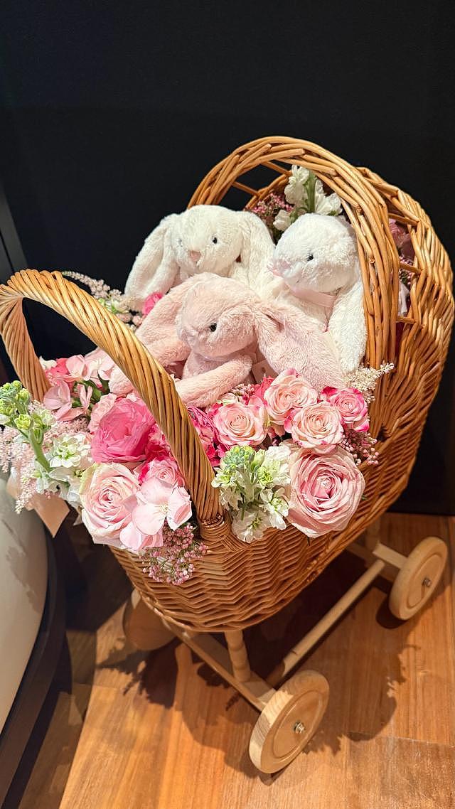 方媛庆小女儿满月，近照曝光又瘦又美，郭富城大方回应是否生四胎（组图） - 5