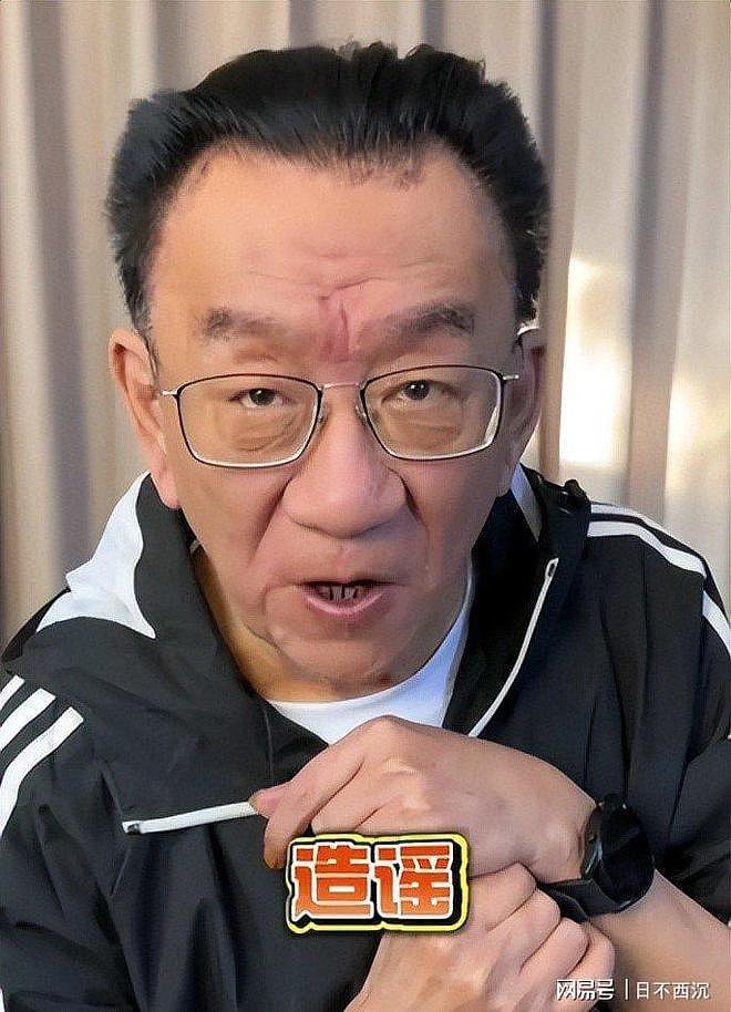 79岁侯耀华晚年凄凉！独居北京无保姆照料，家里脏乱差环境寒酸（组图） - 13