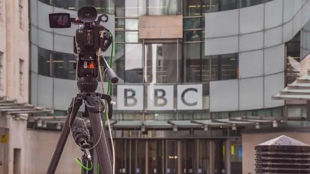 英国议员质询BBC高层人物的五个关键时刻(组图) - 1