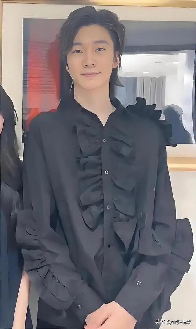 张亮儿子疑出事，被曝与女同学恋爱闹出怀孕，15岁早恋后送出国（组图） - 32