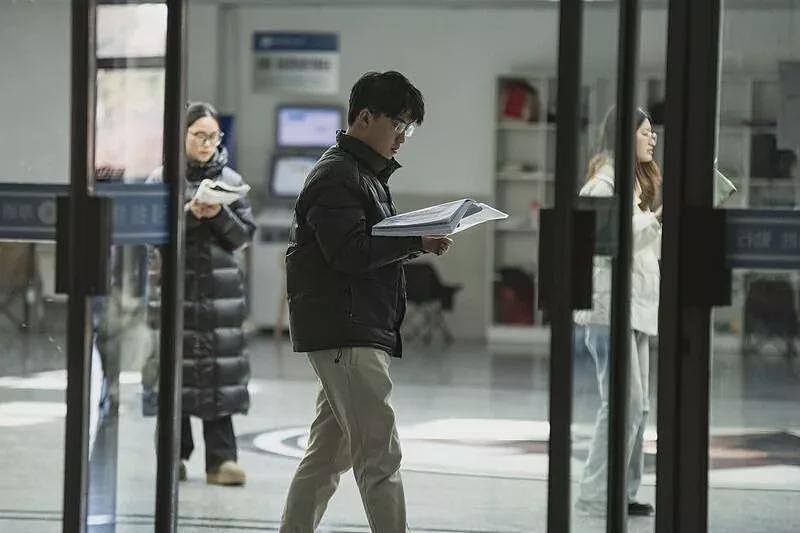 为了上岸,年轻人开始“降级考研”(组图) - 3