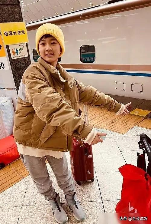 张亮儿子疑出事，被曝与女同学恋爱闹出怀孕，15岁早恋后送出国（组图） - 25