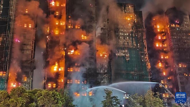 竹棚安全吗?专业人士解析香港大埔火灾背后的安全隐患(组图) - 2