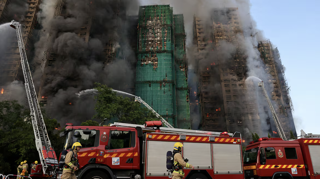 香港大火已致44人遇难！200余人失联！警方公布重大怀疑，拘捕三人（组图） - 3