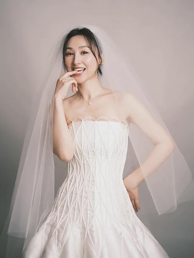 38岁TVB当红花旦突然公开婚纱照，圈中好友送祝福，单身多年曾受情伤（组图） - 5