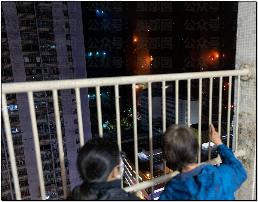 香港大火仿佛人间炼狱！竹子脚手架揭露行业腥臭垄断内幕（视频/组图） - 37