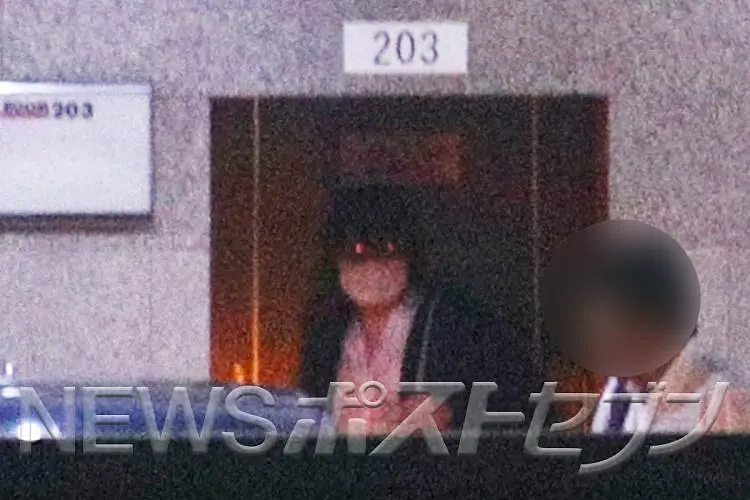 日本42岁女市长与已婚男下属多次开房后提出辞职,自称“只是在酒店谈工作,房费由她承担”(组图) - 2