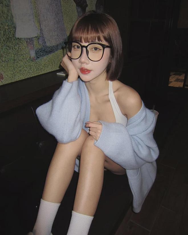 【美女】她号称台湾“赤木晴子”，凹凸有致，美艳动人，这身材简直绝了！（组图） - 3
